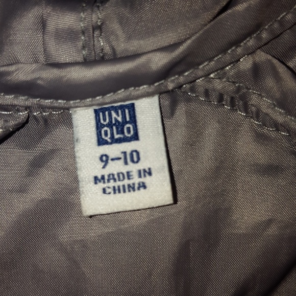 UNIQLO Puffer Jacket Uni-sex - Picture 7 of 7
